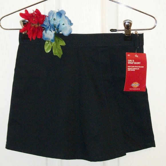 DICKIES Girls NWT Size 5 Navy Blue Wrap Skort Skirt Uniform Stain Release - Picture 1 of 8